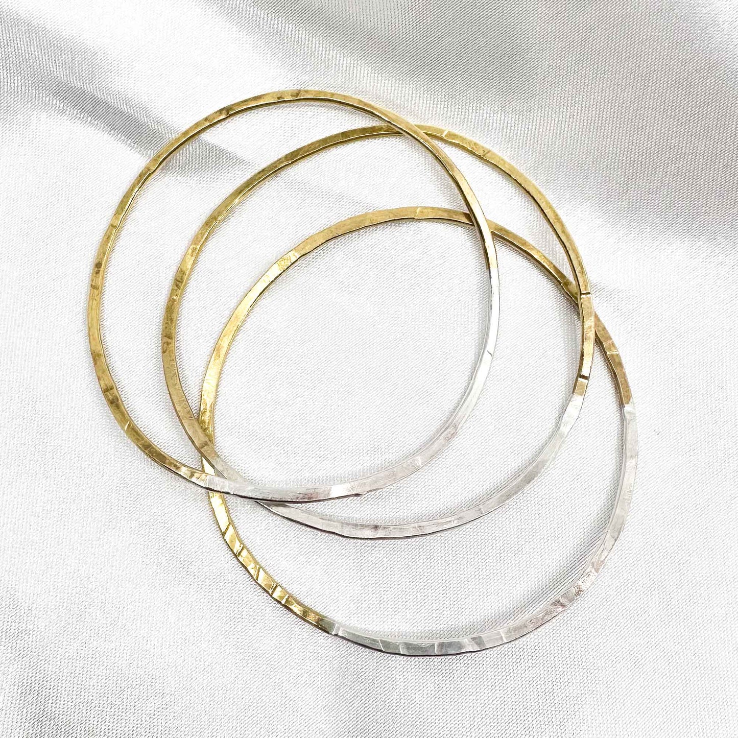 set of 3 stackable silver bracelets in 925 sterling silver and brass