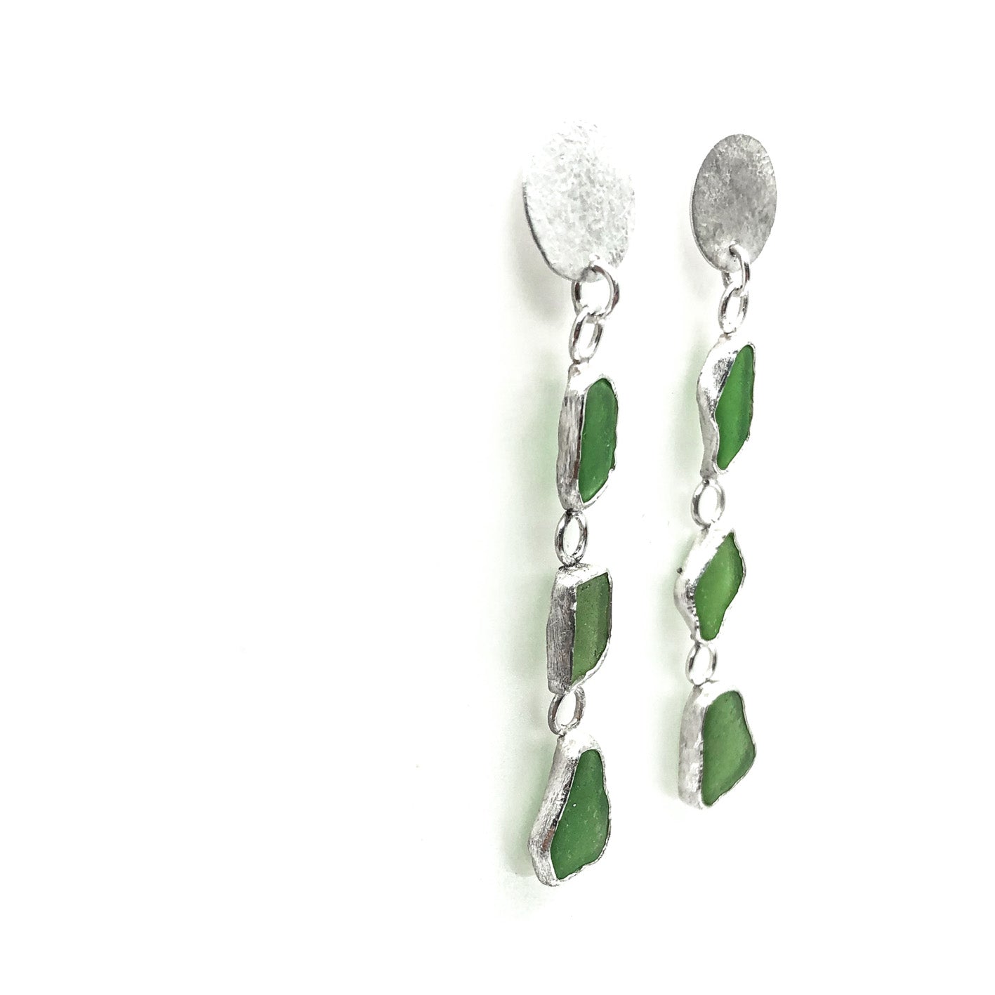 long green dangling sea glass earrings with textured 925 sterling silver disc