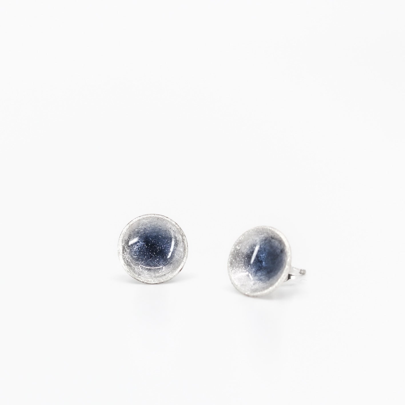 blue grey round small studs in 925 eco sterling silver •  resin coated