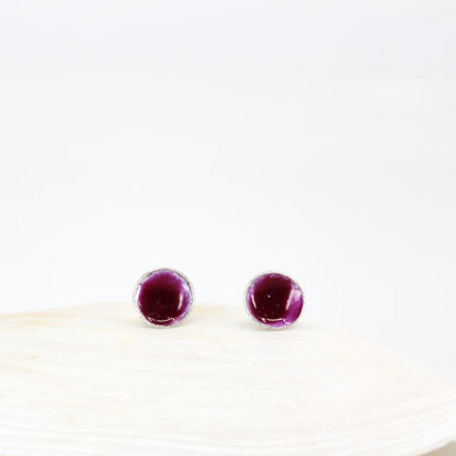 small round stud earrings in sterling silver filled with mauve purple resin