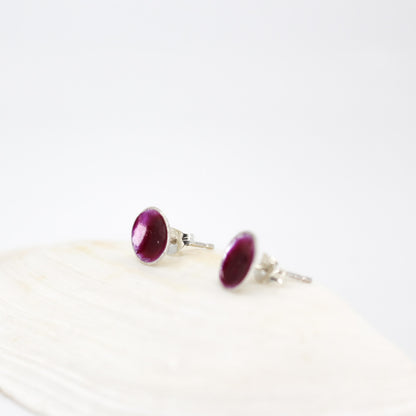 small round stud earrings in sterling silver filled with mauve purple resin