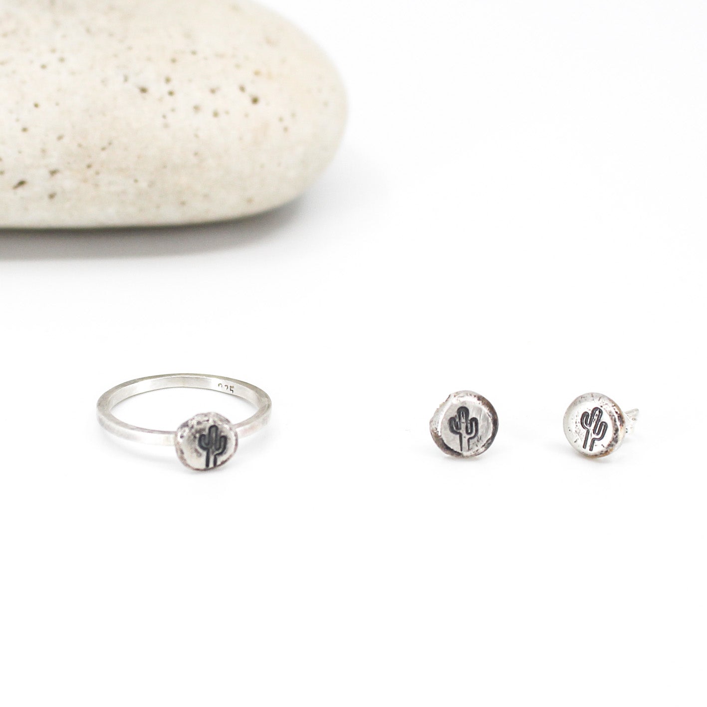 Einfacher Kaktus-Ring aus Öko-Sterlingsilber