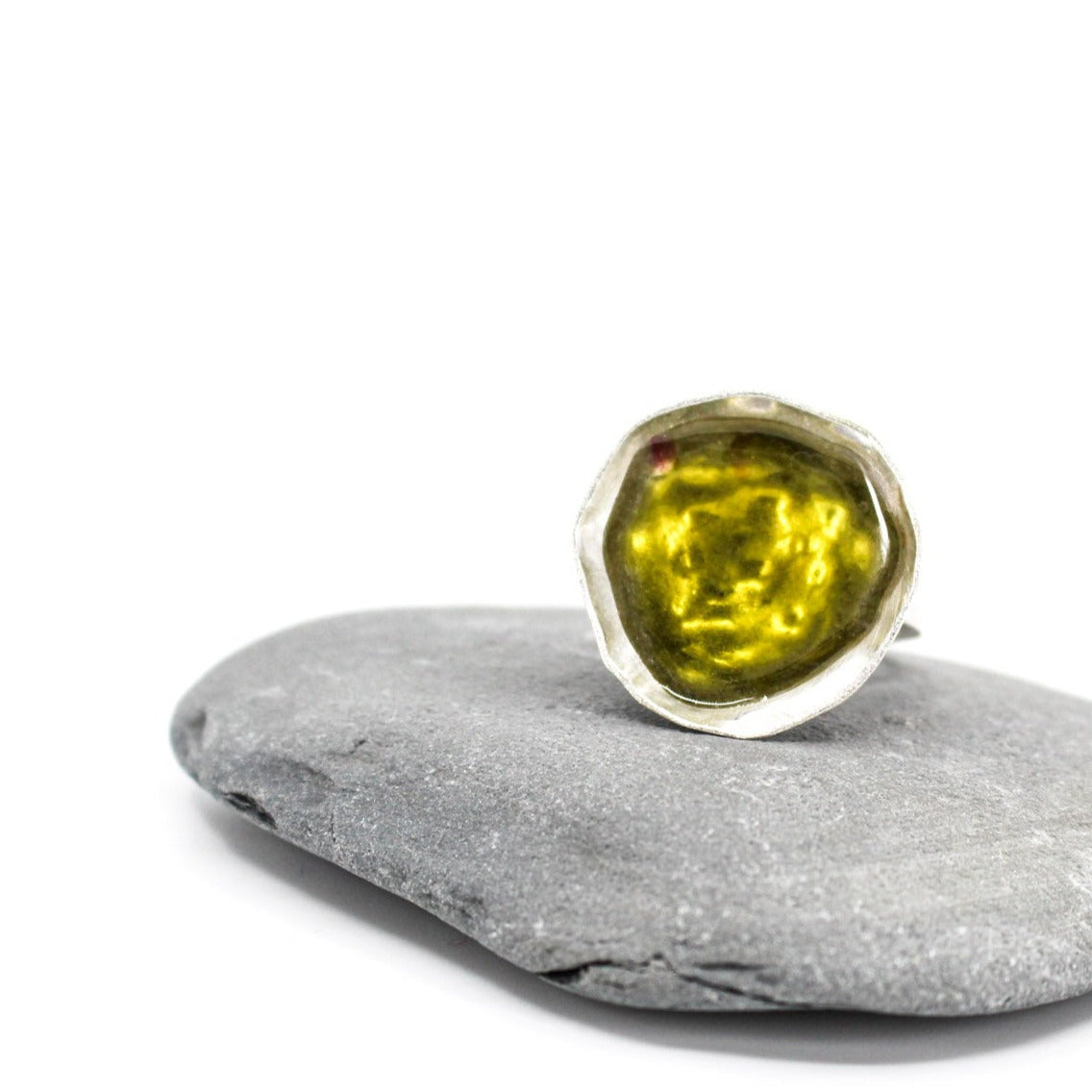 statement ring in 925 eco sterling silver filled with lime green resin, sabine werner jewellery 