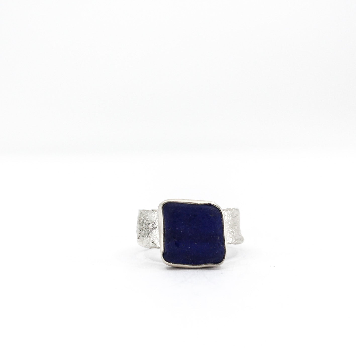 seltener blauer Seeglas-Silber-Statement-Ring aus 925er Öko-Sterlingsilber 