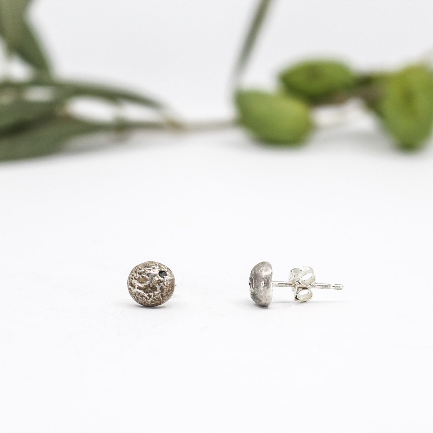 small silver studs with a set black diamond • sterling silver • handmade in France