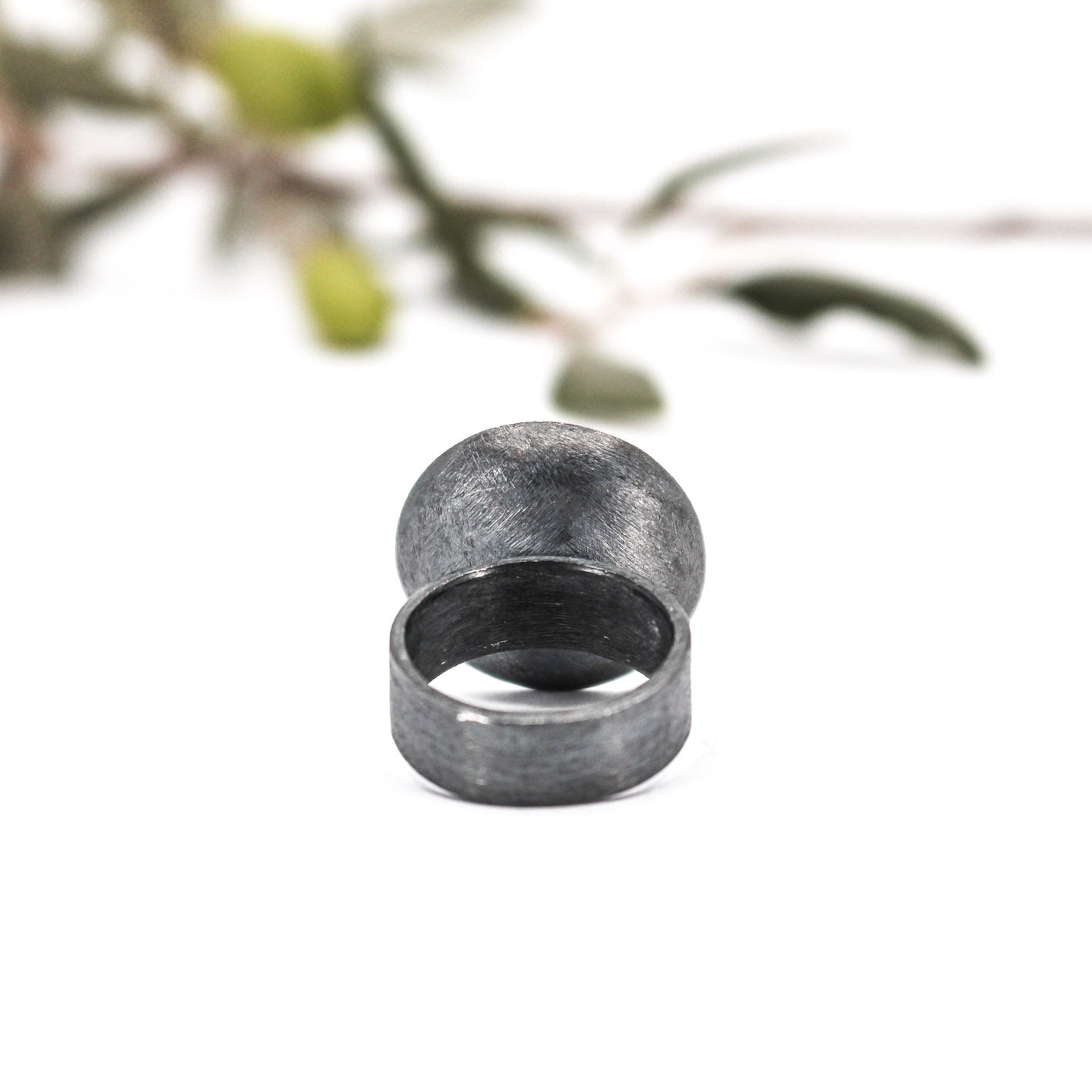 white statement ring with resin in oxidised 925 eco sterling silver