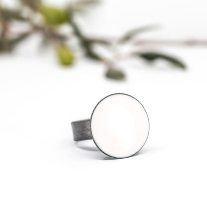 white statement ring with resin in oxidised 925 eco sterling silver